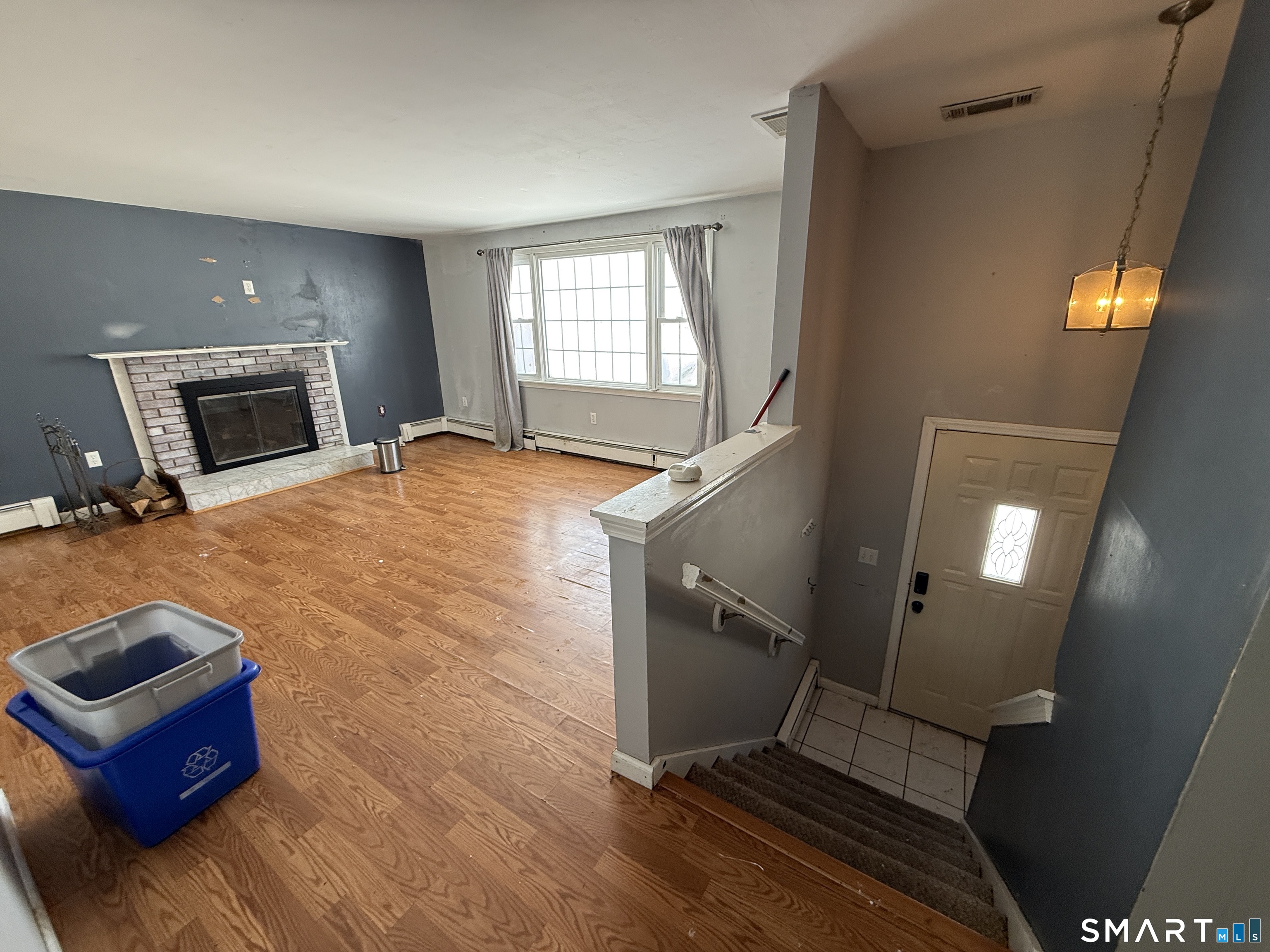 98 1st Street Suffield, CT 06078 - Photo 10 of 28