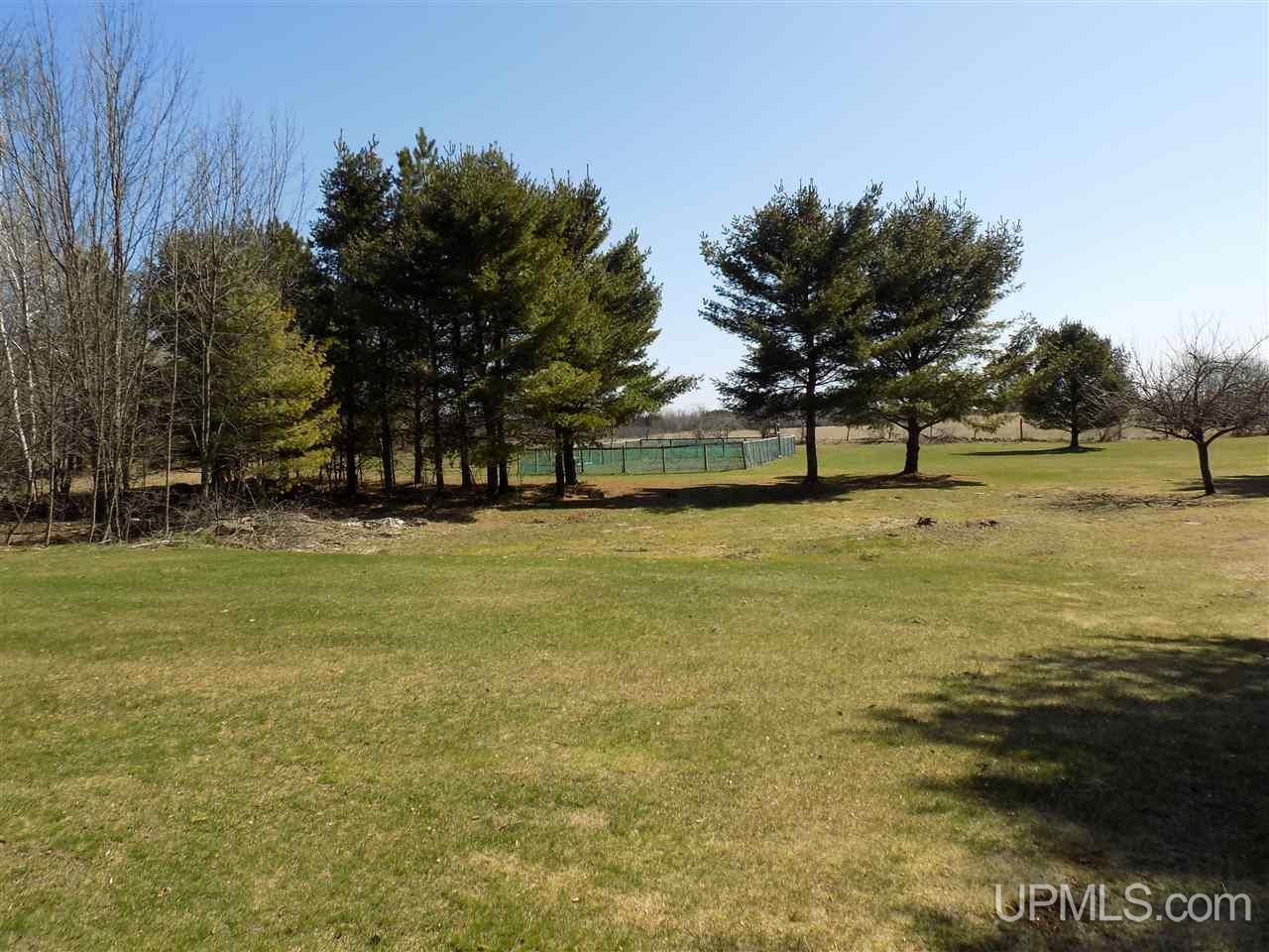 1464 Beckman Road Manistique, MI 49854 - Photo 9 of 30