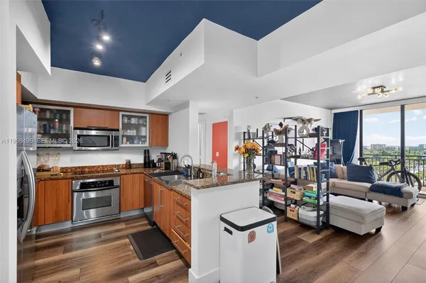 $695,000 | 888 Douglas Road, Unit 1204, Coral Gables, FL 33134