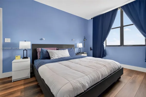 $695,000 | 888 Douglas Road, Unit 1204, Coral Gables, FL 33134