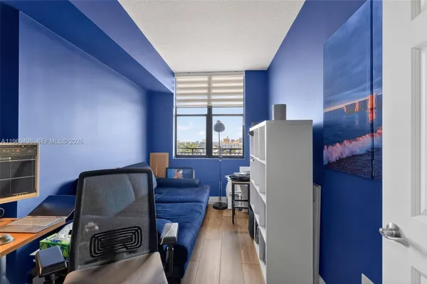 $695,000 | 888 Douglas Road, Unit 1204, Coral Gables, FL 33134