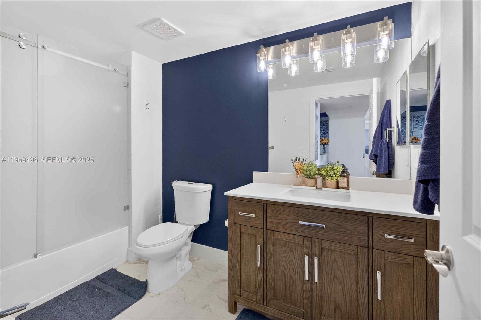 888 Douglas Road, Unit 1204 Coral Gables, FL 33134 - Photo 18 of 21