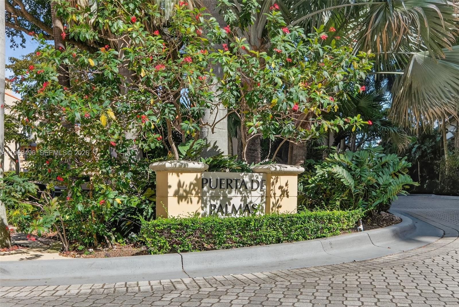 888 Douglas Road, Unit 1204 Coral Gables, FL 33134 - Photo 2 of 21