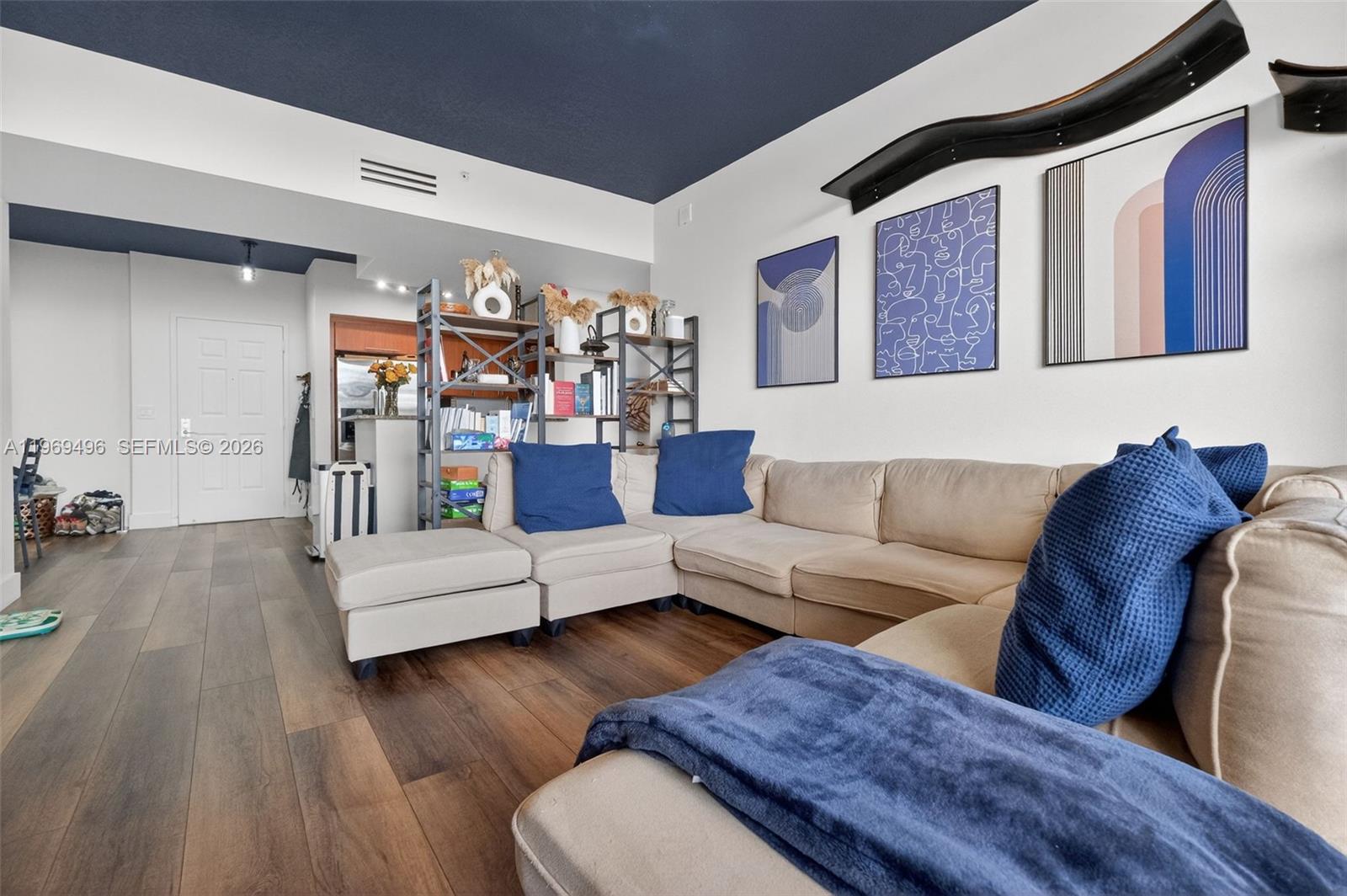 888 Douglas Road, Unit 1204 Coral Gables, FL 33134 - Photo 9 of 21