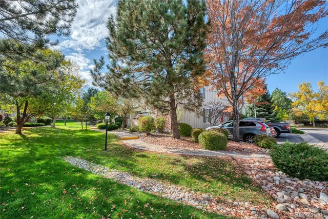 $350,000 | 893 South Evanston Circle, Aurora, CO 80012