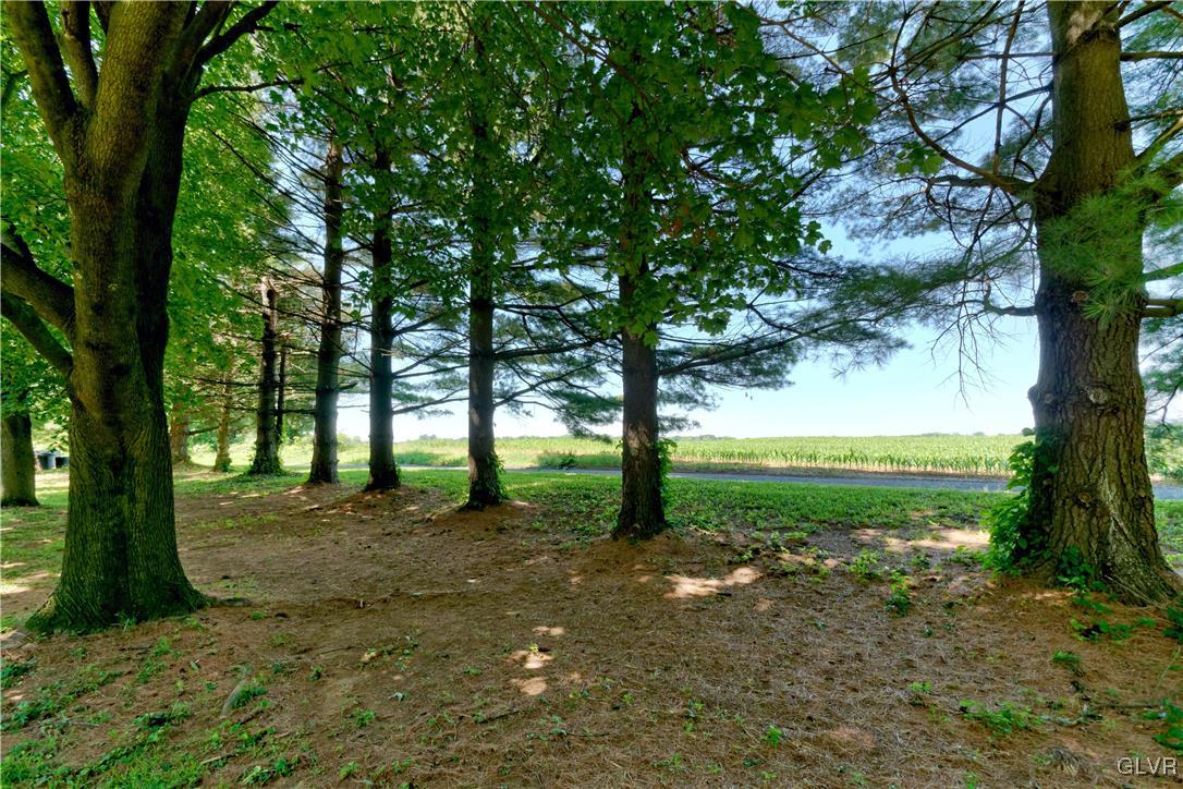 3331 Seiples Station Road Whitehall, PA 18052 - Photo 28 of 33 Gallery Image 28