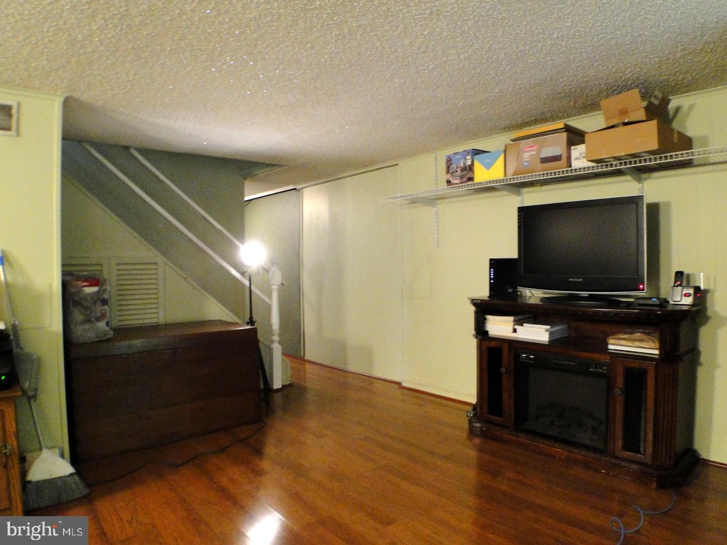 10924 East Keswick Road Philadelphia, PA 19154 - Photo 20 of 25 Gallery Image 20