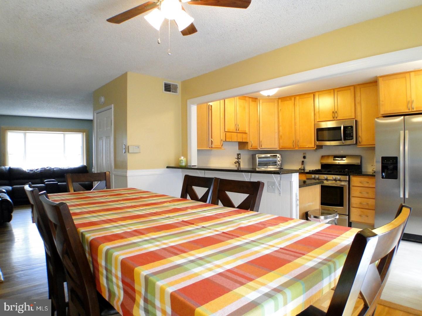 10924 East Keswick Road Philadelphia, PA 19154 - Photo 10 of 25 Gallery Image 10