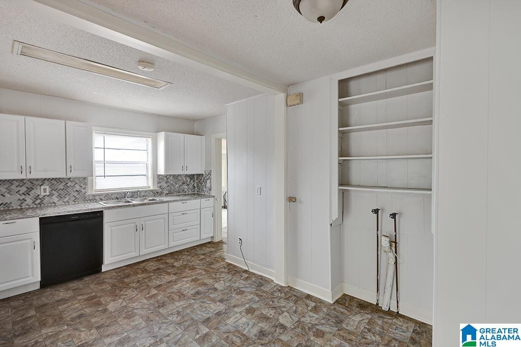 1121 9th Avenue Midfield, AL 35228 - Photo 12 of 28