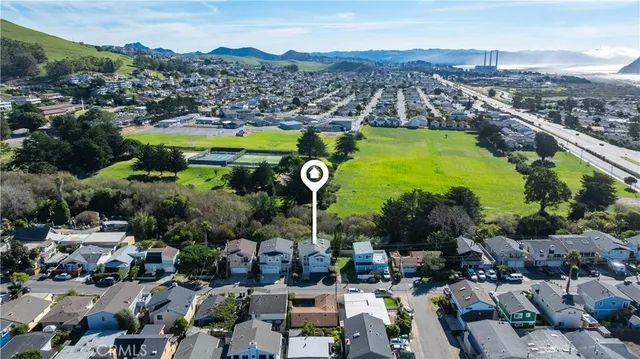 $985,000 | 410 Island Street, Morro Bay, CA 93442