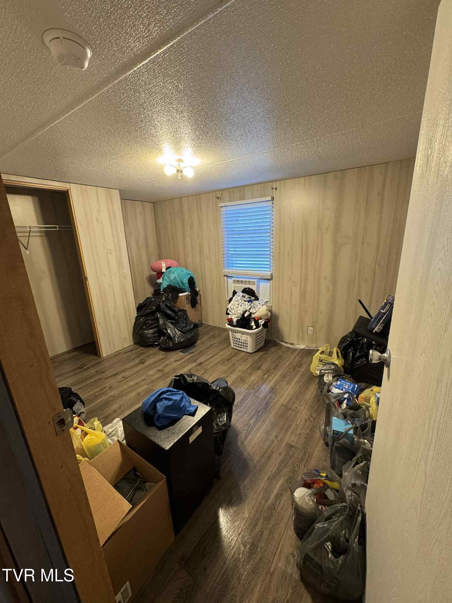 354 Deck Valley Road Bristol, TN 37620 - Photo 36 of 49 Facebook_creation_F75B43F4-C566-492B-A1F