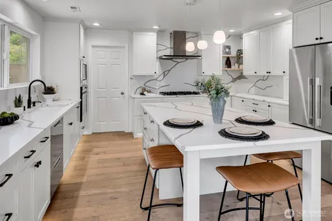 $1,450,000 | 9416 McBane Avenue Southeast, Snoqualmie, WA 98065