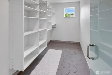 $1,450,000 | 9416 McBane Avenue Southeast, Snoqualmie, WA 98065