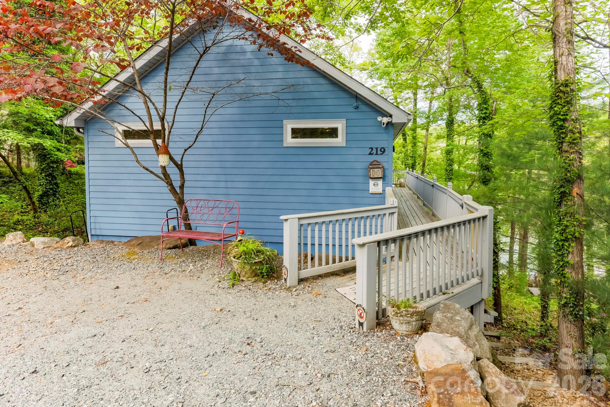 219 Picnic Point Road Lake Lure, NC 28746 - Photo 4 of 24