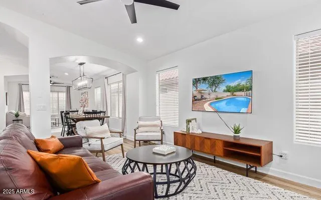 $824,000 | 17827 North 51st Way, Scottsdale, AZ 85254