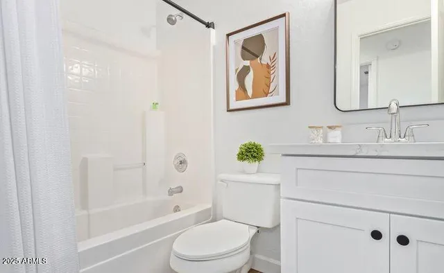 $824,000 | 17827 North 51st Way, Scottsdale, AZ 85254