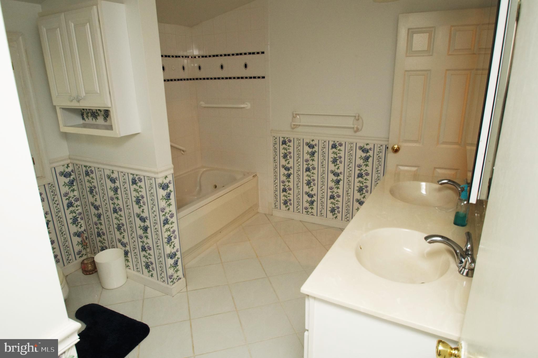 548 Kutcher Road Southampton, PA 18966 - Photo 14 of 21 Gallery Image 14