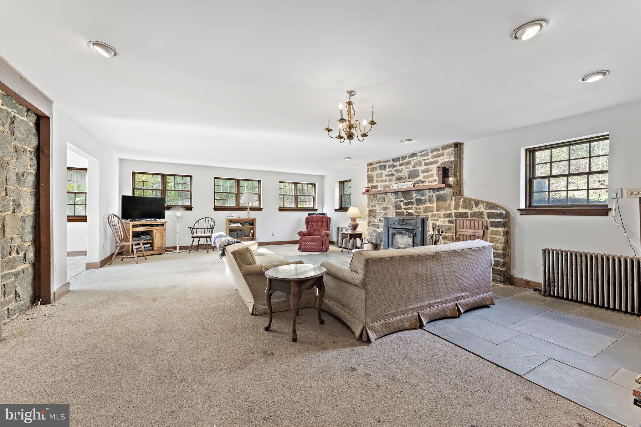 975 Henning Road Perkiomenville, PA 18074 - Photo 14 of 32 Gallery Image 14