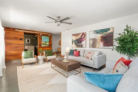 $799,900 | 2608 Sherwood Lane, Austin, TX 78704