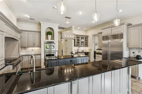 $855,000 | 474 Pencarrow Circle, Madisonville, LA 70447