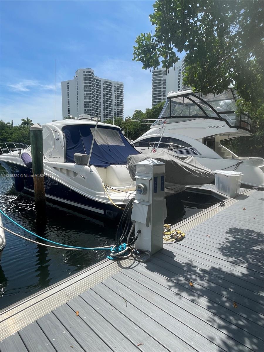 3575 Mystic Pointe Drive Aventura, FL 33180 - Photo 5 of 7