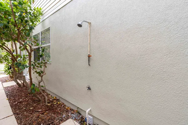 $2,700 | 203 E Street, St. Augustine Beach, FL 32080