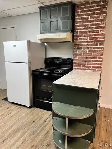 $950 | 409 South Massey Street, Watertown, NY 13601