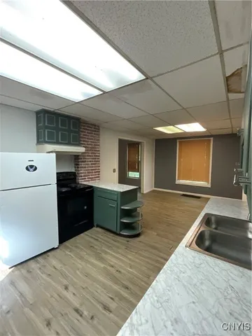 $950 | 409 South Massey Street, Watertown, NY 13601