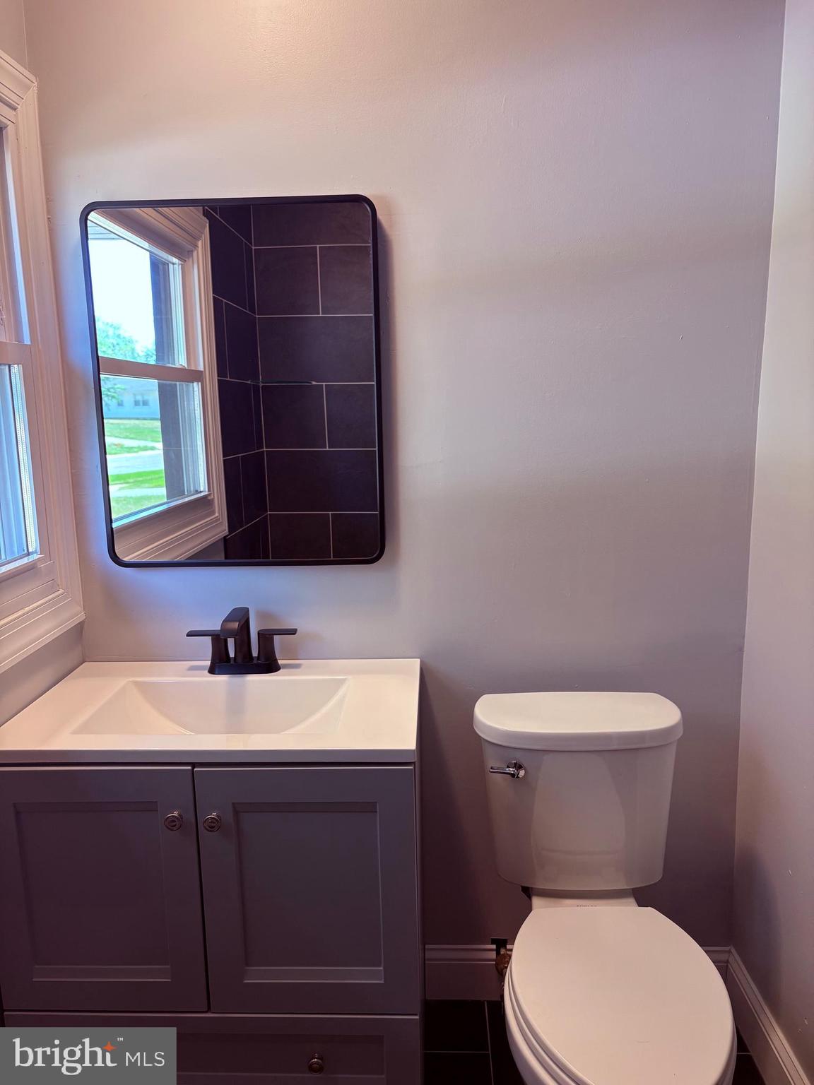 20 Miniature Lane Willingboro, NJ 08046 - Photo 17 of 29 Modernized 1st floor/full bath