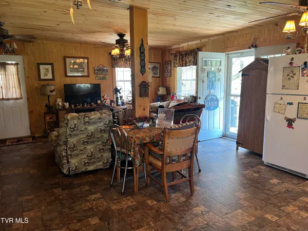 $240,000 | 14251 Nickelsville Highway, Nickelsville, VA 24271