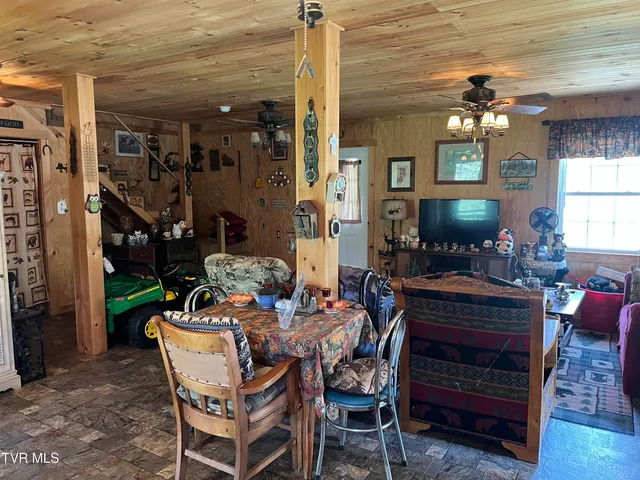 $250,000 | 14251 Nickelsville Highway, Nickelsville, VA 24271