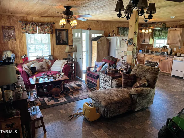 $250,000 | 14251 Nickelsville Highway, Nickelsville, VA 24271
