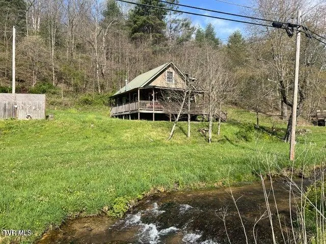 $250,000 | 14251 Nickelsville Highway, Nickelsville, VA 24271