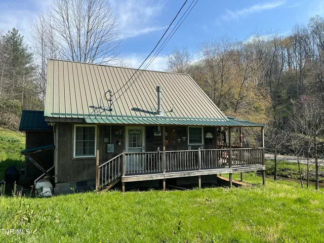 $250,000 | 14251 Nickelsville Highway, Nickelsville, VA 24271