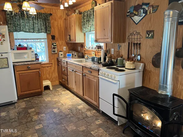 $240,000 | 14251 Nickelsville Highway, Nickelsville, VA 24271