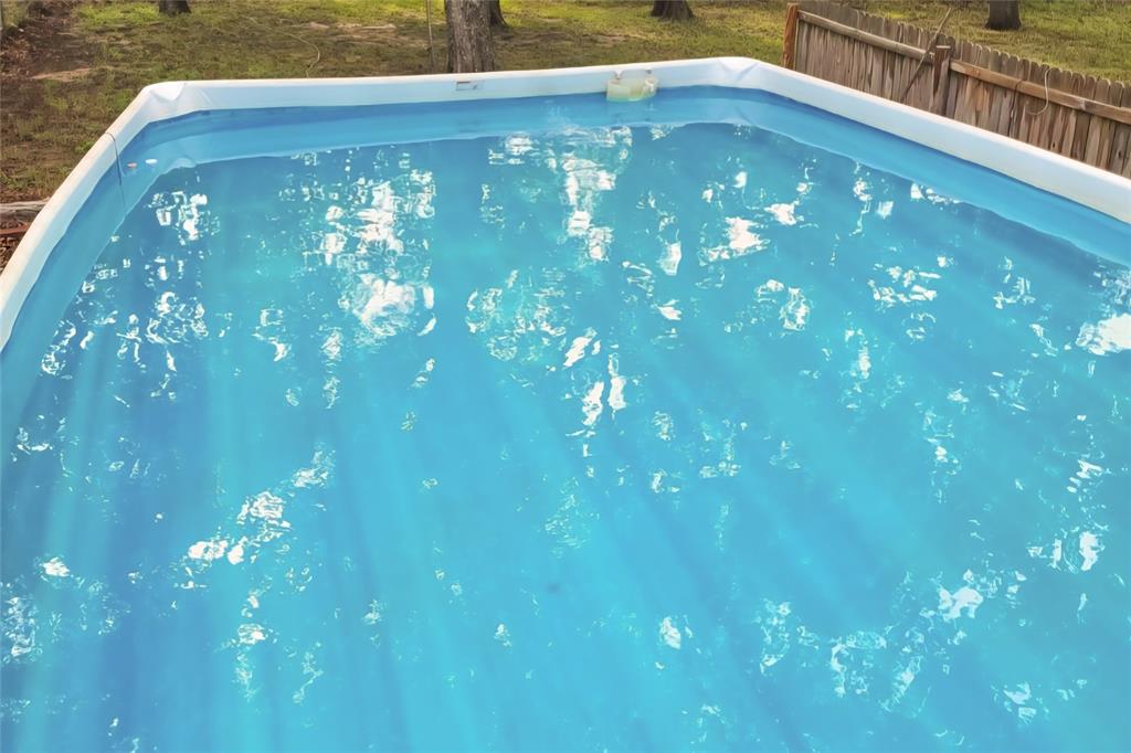 1055 Miller Road Azle, TX 76020 - Photo 30 of 40 View of swimming pool