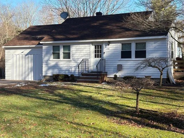 $450,000 | 116 Bedford Street, West Bridgewater, MA 02379