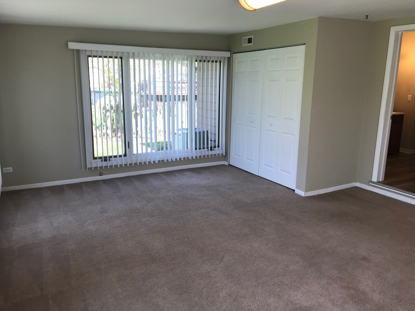 7106 High Road Darien, IL 60561 - Photo 17 of 23 Gallery Image 17