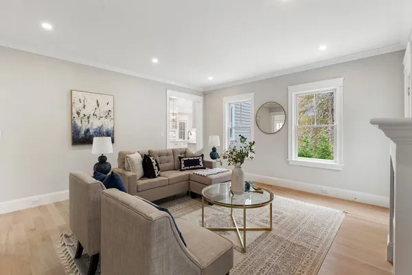 $2,750,000 | 6 Revolutionary Road, Lexington, MA 02421