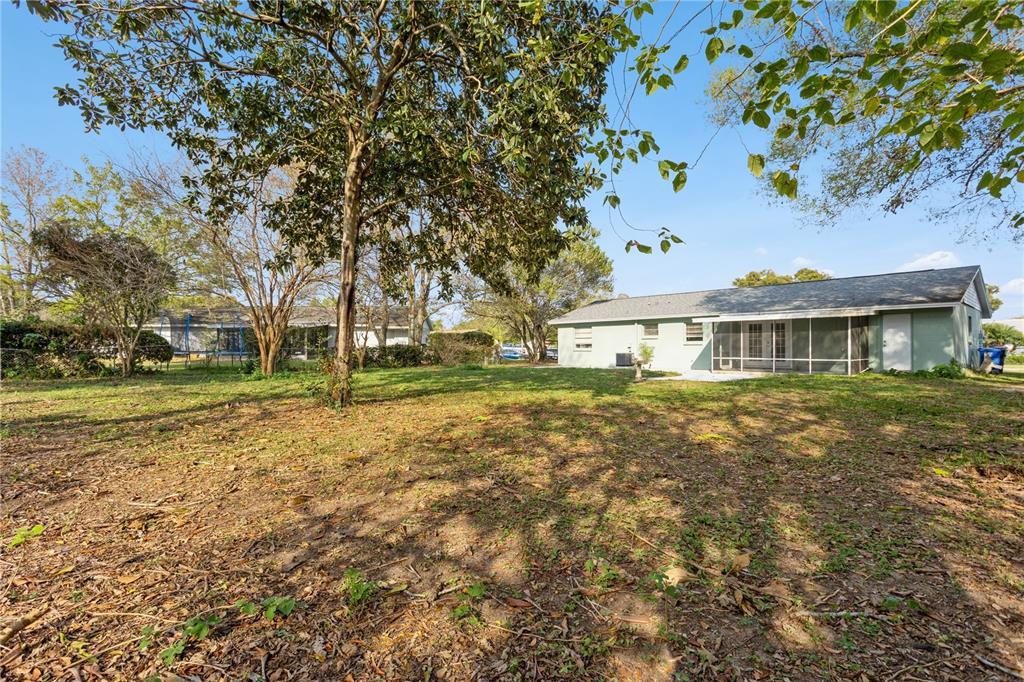 910 Ridgeland Lane Valrico, FL 33594 - Photo 32 of 33 Gallery Image 32