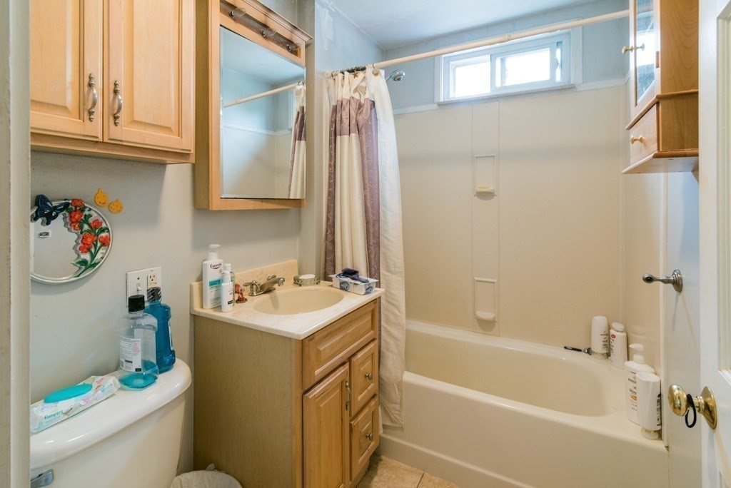 71 Manthorne Road, Unit 1 Boston, MA 02132 - Photo 6 of 10