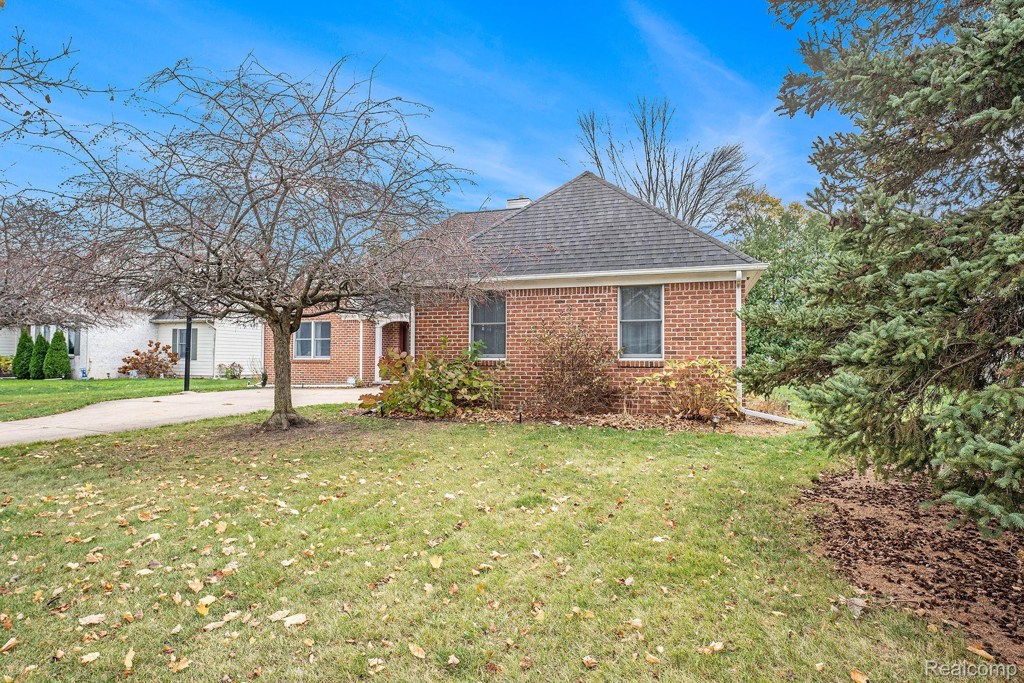 839 Plank Street Dundee, MI 48131 - Photo 3 of 23 Front side