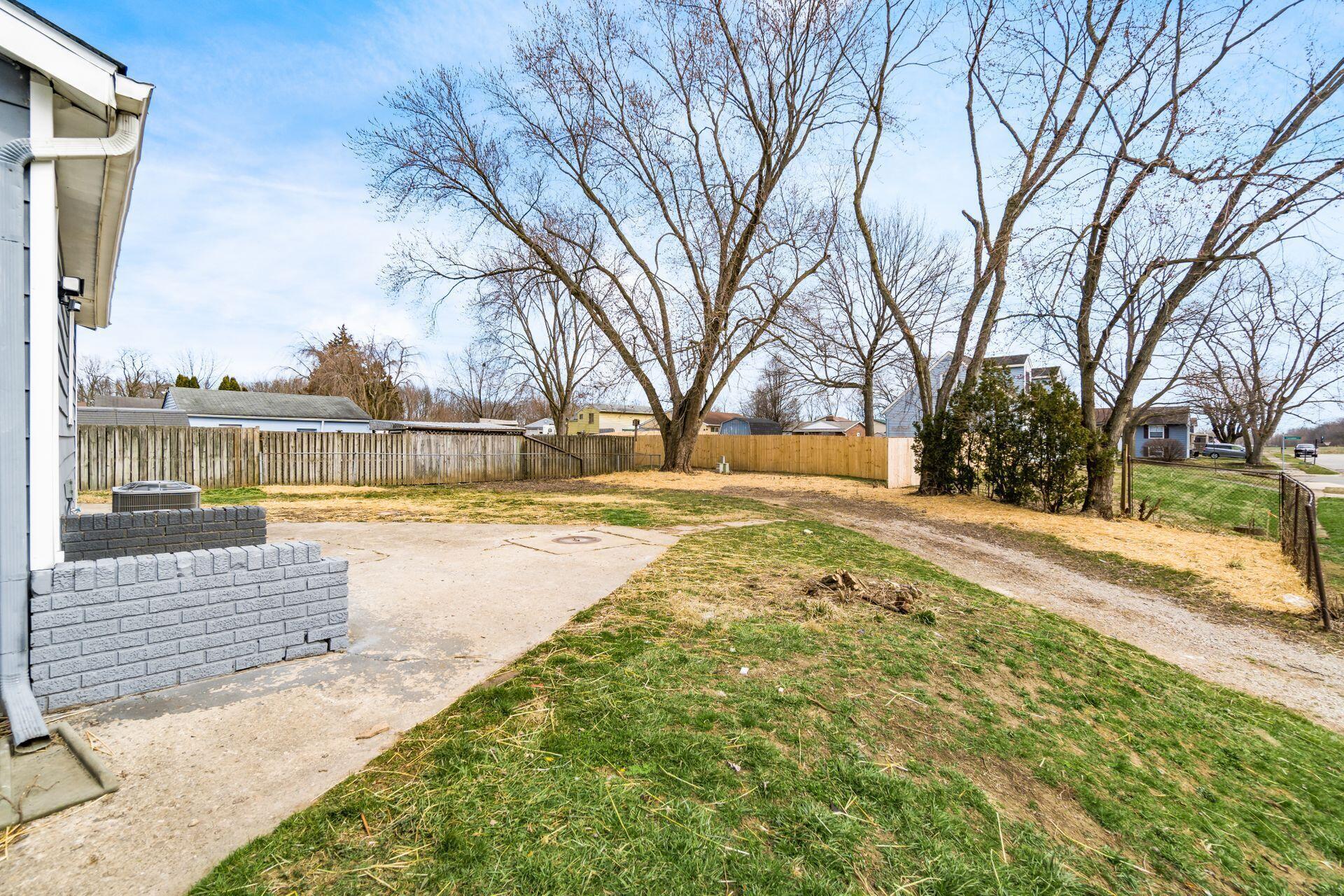 3112 Lewis Road Columbus, OH 43207 - Photo 37 of 37 039_3_S - 3112 Lewis Rd - 015