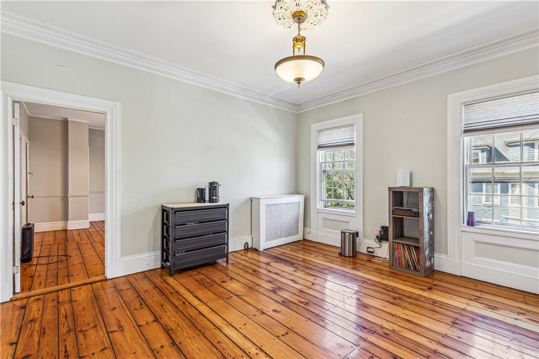 150 Prospect Street Providence, RI 02906 - Photo 19 of 40 Unit 2 Living room