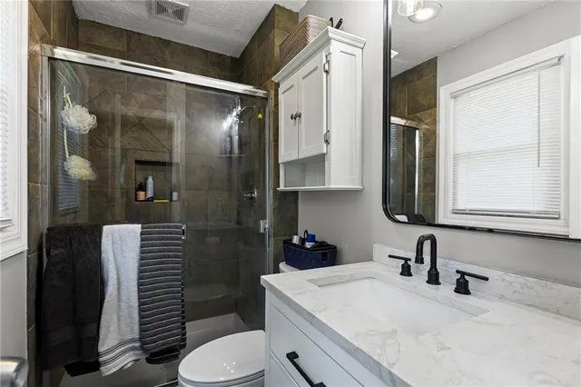 $340,000 | 14206 South Locust Street, Olathe, KS 66062