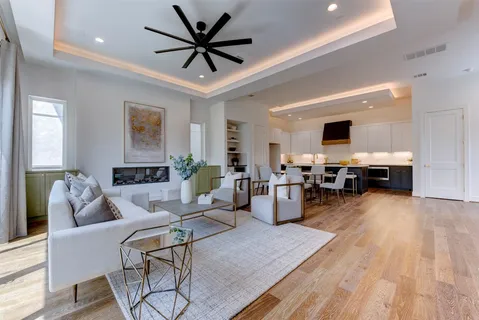 $720,000 | 7120 Gary Street, Unit B, Houston, TX 77055