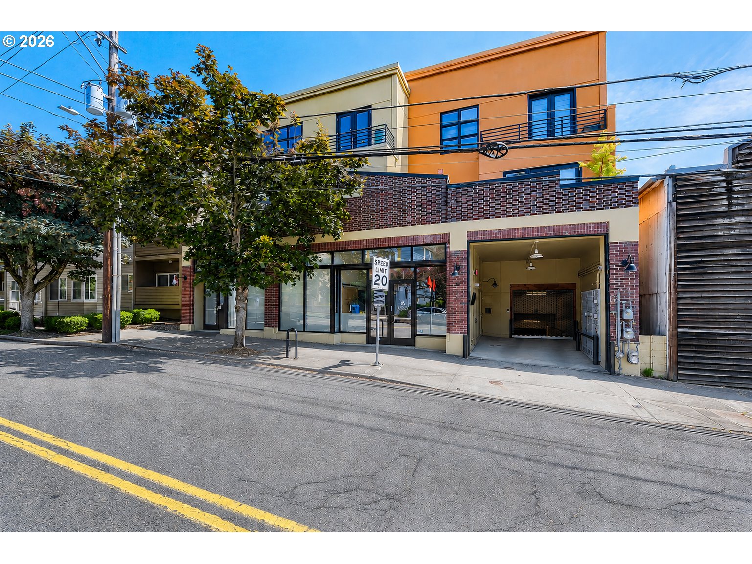 4412 South Corbett Avenue, Unit NORTH Portland, OR 97239 - Photo 1 of 48