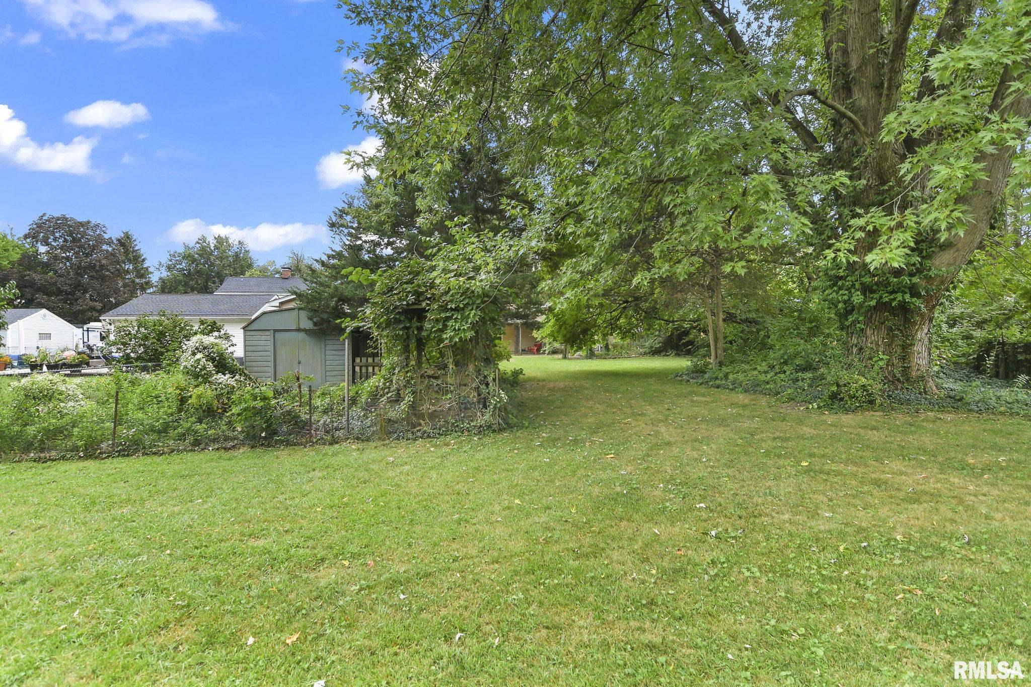 128 Circle Drive Springfield, IL 62703 - Photo 38 of 47