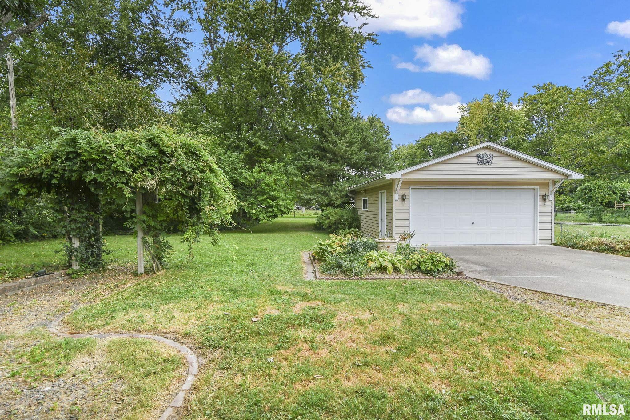 128 Circle Drive Springfield, IL 62703 - Photo 44 of 47