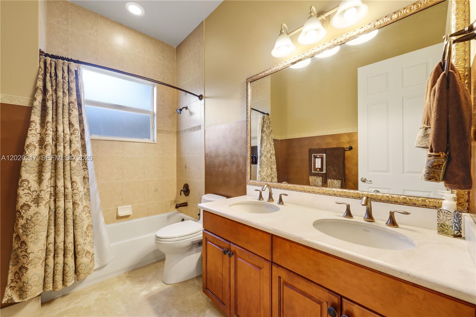 10018 Laurel Road Davie, FL 33328 - Photo 52 of 74